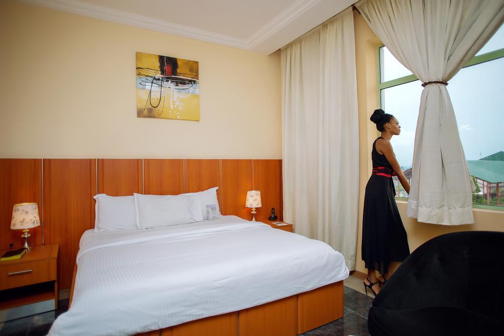 Hotel Swiss International Mabisel Port Harcourt Extérieur photo