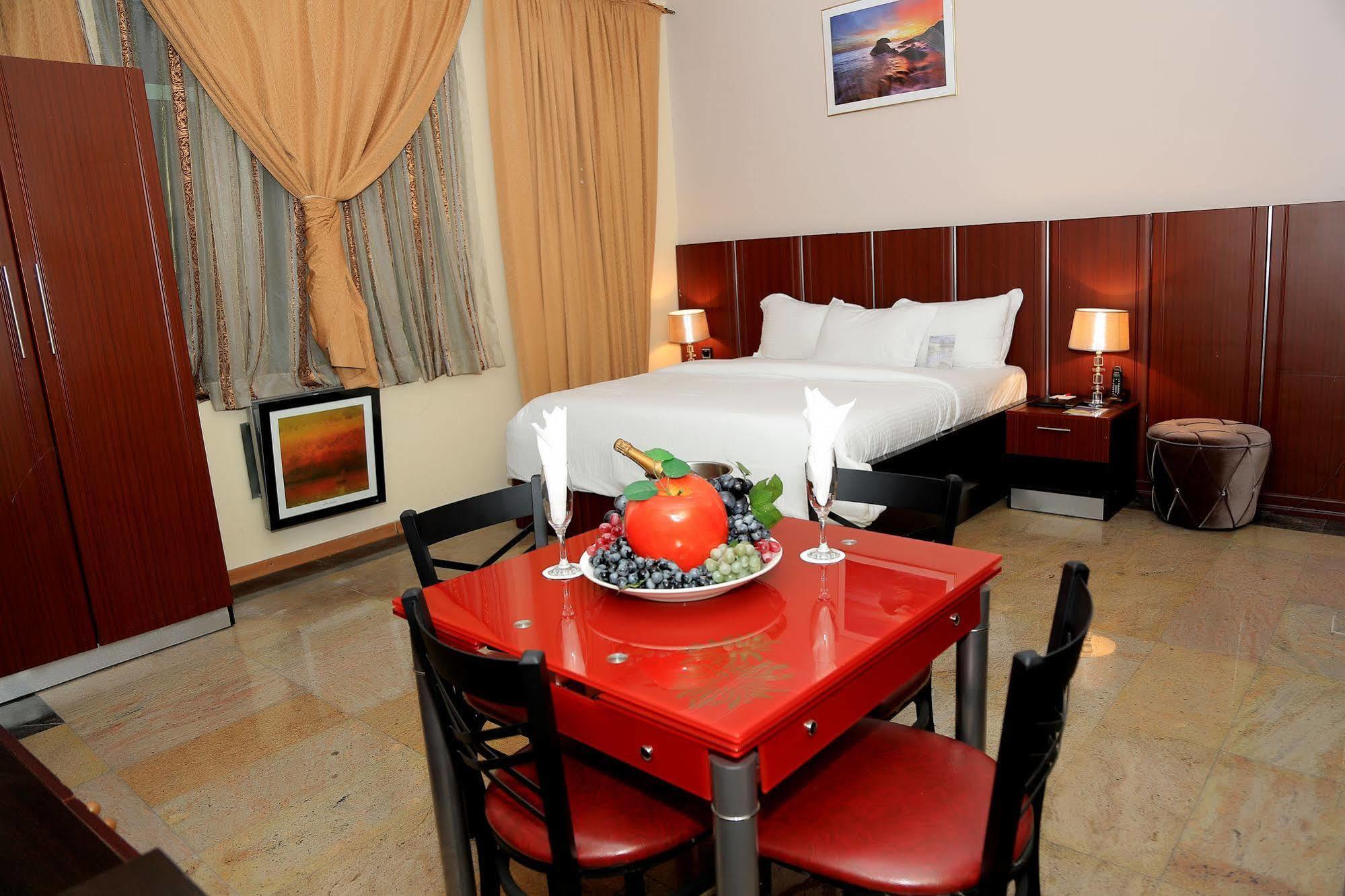 Hotel Swiss International Mabisel Port Harcourt Extérieur photo
